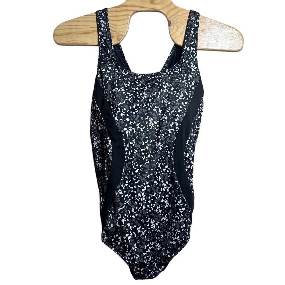 Lands End Womens 24W Black White Floral One Piece Swimsuit Scoop Neck Plus Size